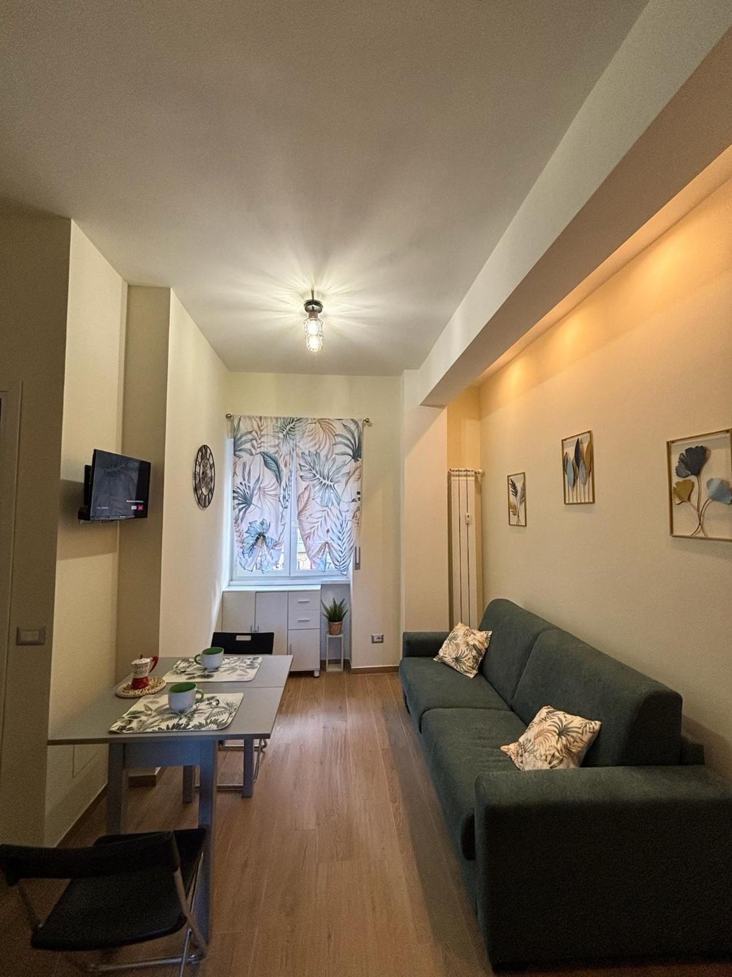 Casa Blaserna Nel Cuore Dello Shopping A Marconi E Trastevere Roma